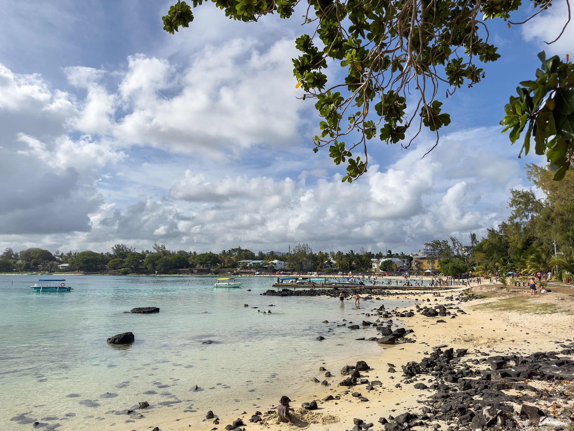 Boats and the shoreline at Blue Bay