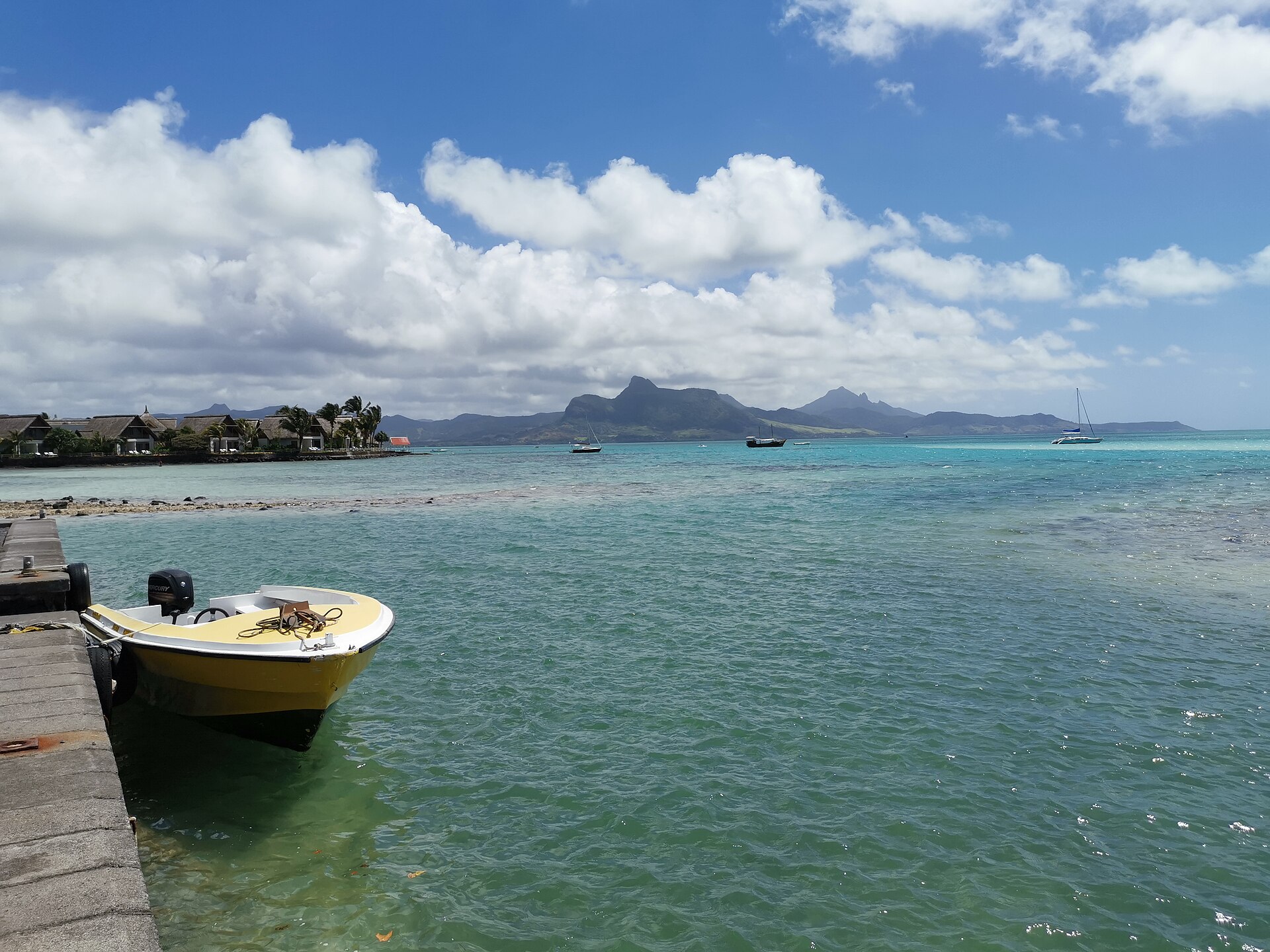 Boats at Pointe Jérôme